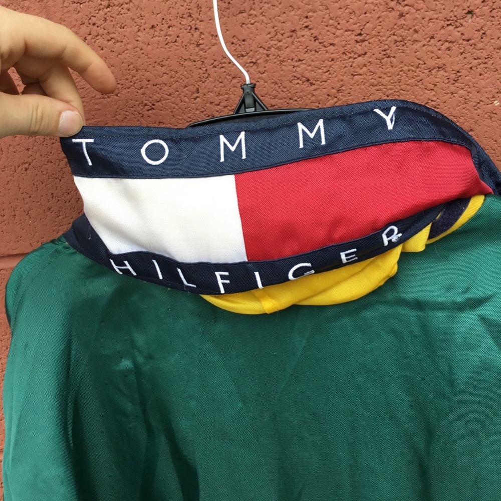 Vintage Tommy Hilfiger jacket - Picture 4 of 5